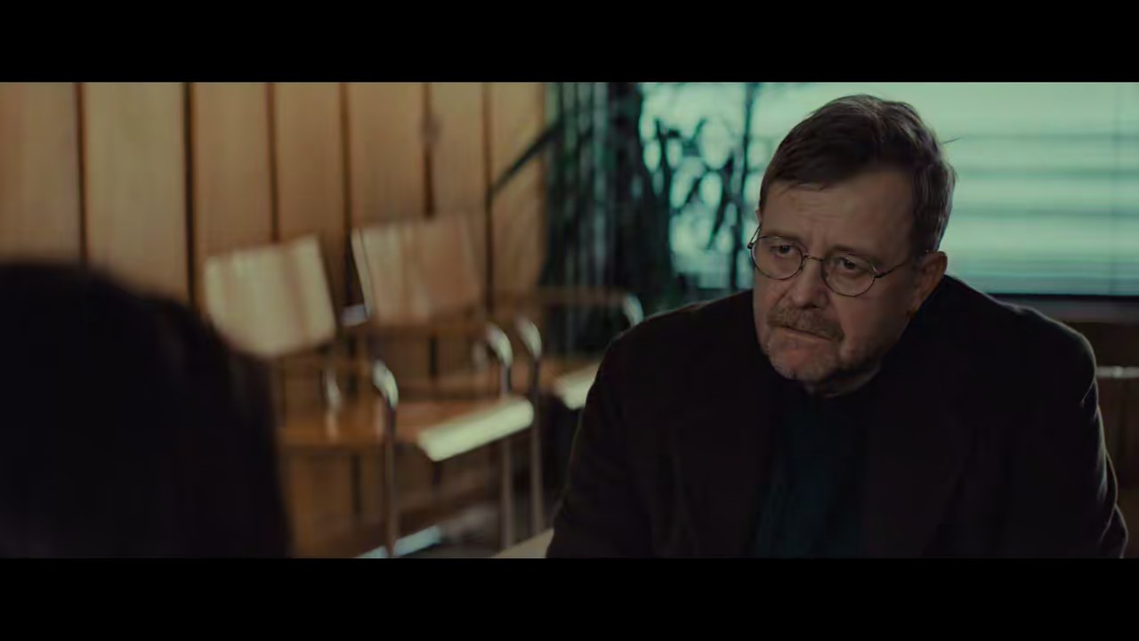 Justice (2024) NF WEB-DL Hindi + English 720p 10bit HEVC DDP 5.1 MSub.mkv.0001